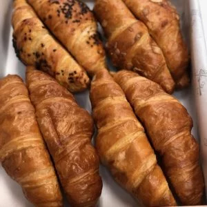 Medium Mixed Croissants Box